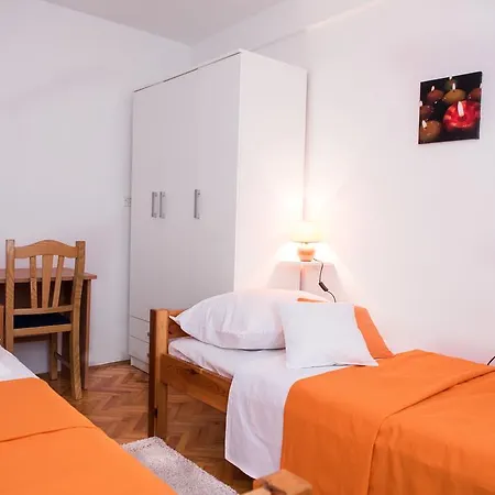 Apartmán Sara *