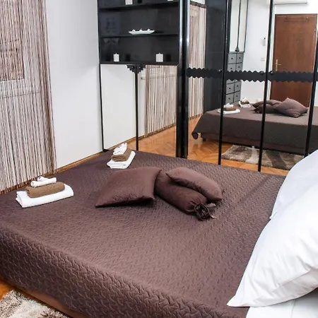 Sara Apartmán Split