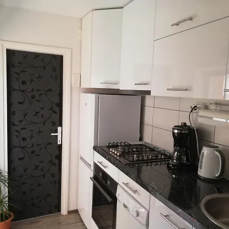 Sara Apartamento *